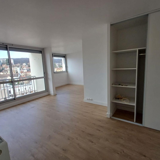  Annonces COURBEVOIE : Appartement | CHAVILLE (92370) | 68 m2 | 299 000 € 
