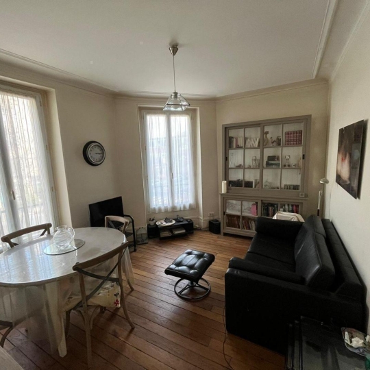 Annonces COURBEVOIE : Apartment | CHARENTON-LE-PONT (94220) | 50.00m2 | 435 000 € 