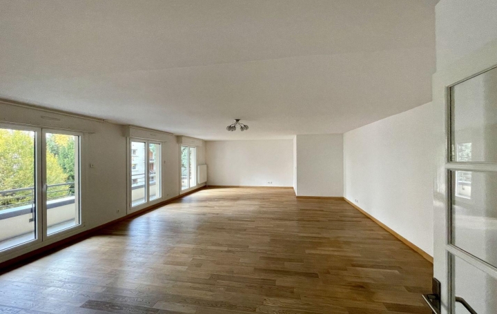  Annonces COURBEVOIE Appartement | MONTMORENCY (95160) | 157 m2 | 620 000 € 