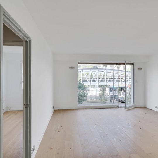  Annonces COURBEVOIE : Appartement | PARIS (75015) | 60 m2 | 598 000 € 