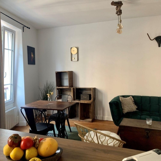  Annonces COURBEVOIE : Appartement | PARIS (75018) | 33 m2 | 1 147 € 