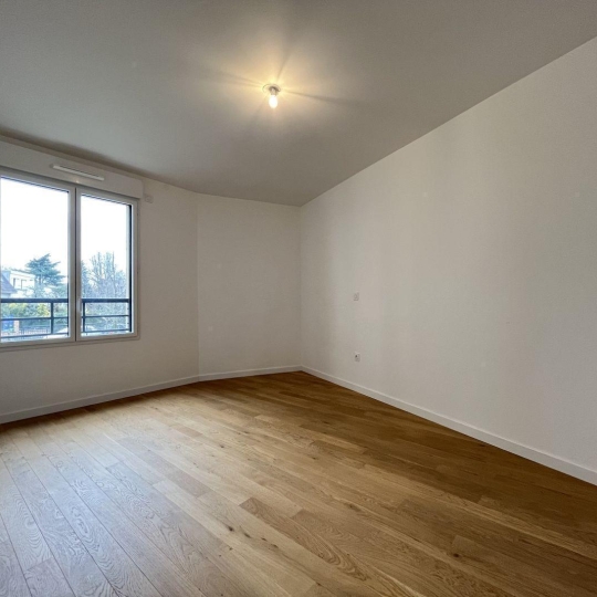  Annonces COURBEVOIE : Appartement | CLAMART (92140) | 67 m2 | 1 450 € 