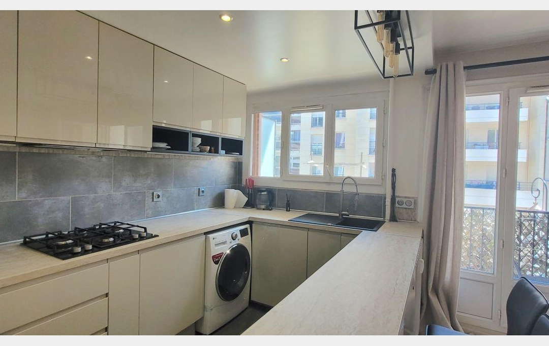 Annonces COURBEVOIE : Apartment | PUTEAUX (92800) | 48 m2 | 382 000 € 