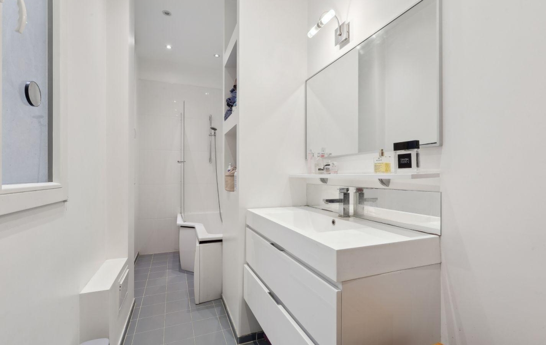 Annonces COURBEVOIE : Apartment | PARIS (75016) | 136 m2 | 1 340 000 € 