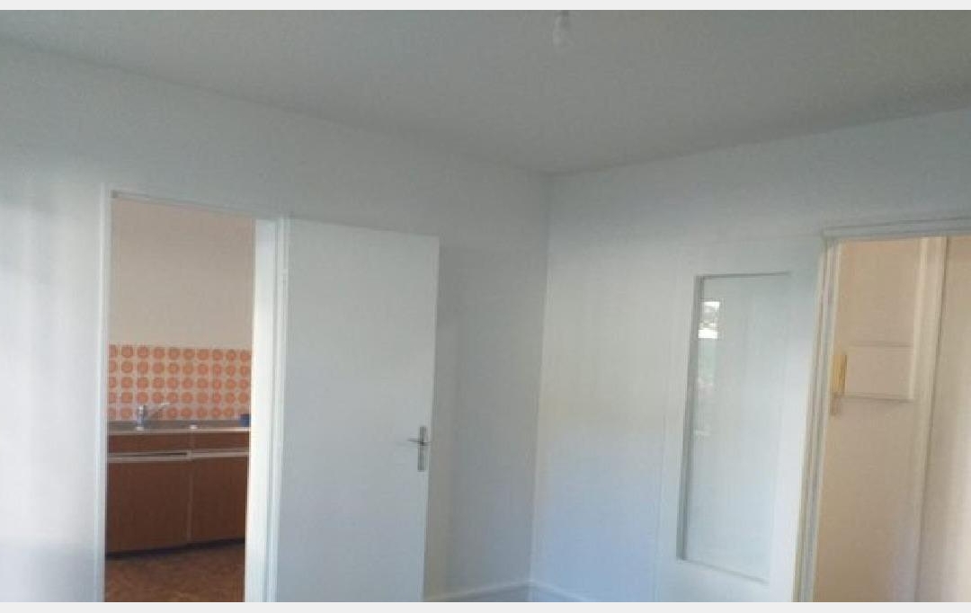Annonces COURBEVOIE : Appartement | CHATENAY-MALABRY (92290) | 63 m2 | 254 400 € 