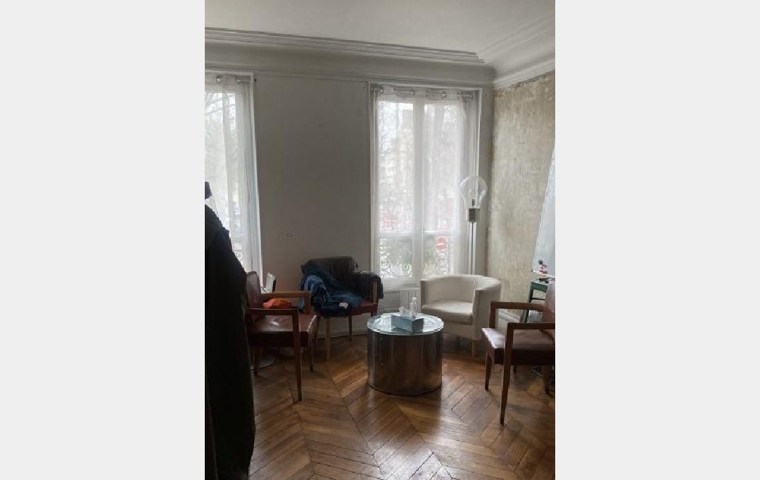 Annonces COURBEVOIE : Local / Bureau | PARIS (75014) | 52 m2 | 35 250 € 