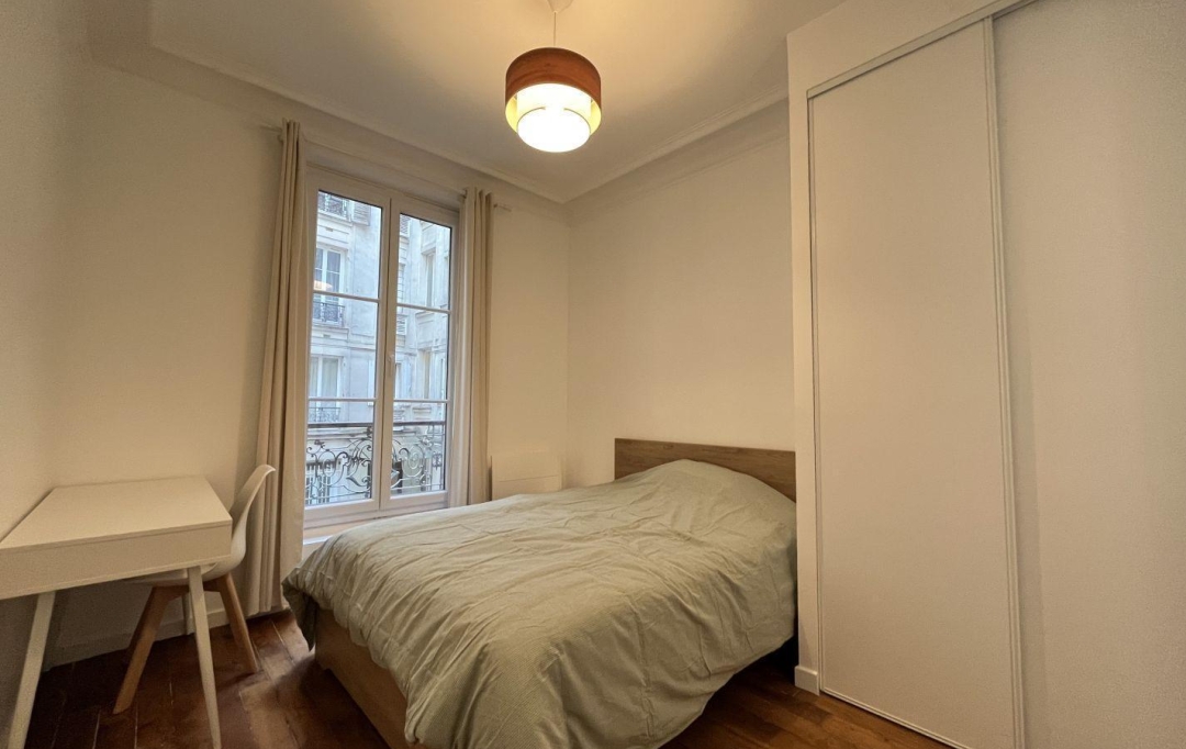 Annonces COURBEVOIE : Appartement | PARIS (75011) | 14 m2 | 1 000 € 