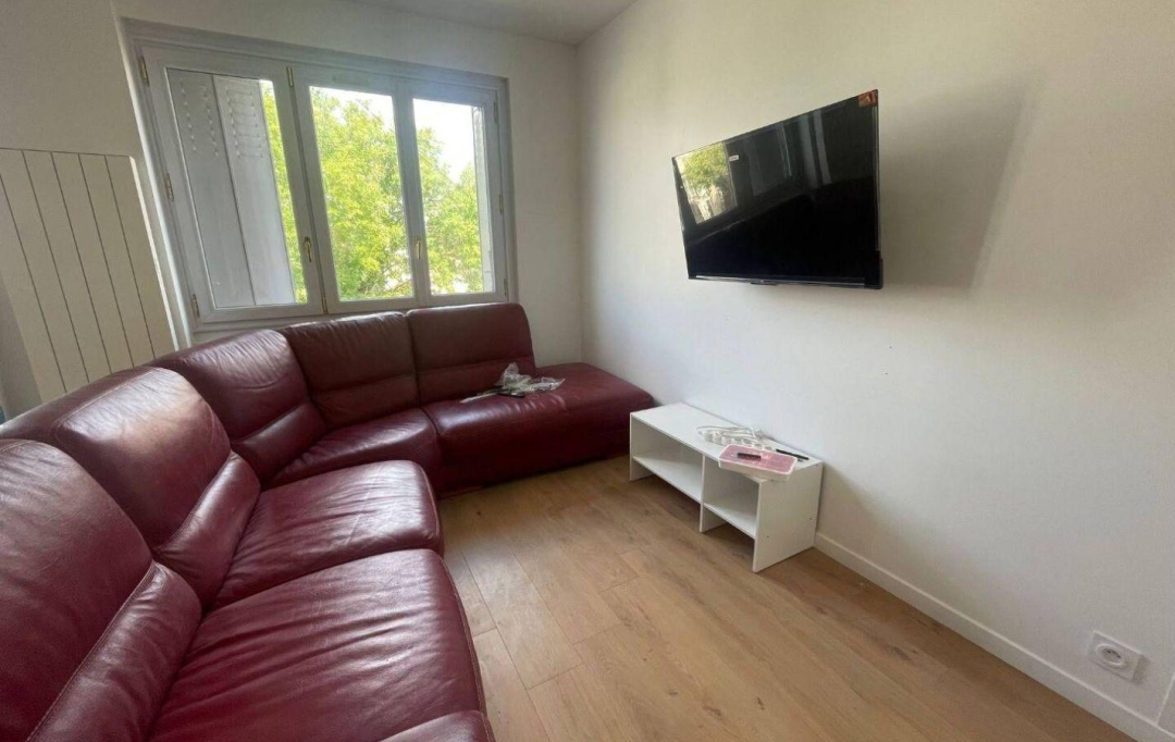 Annonces COURBEVOIE : Apartment | LA COURNEUVE (93120) | 12 m2 | 620 € 