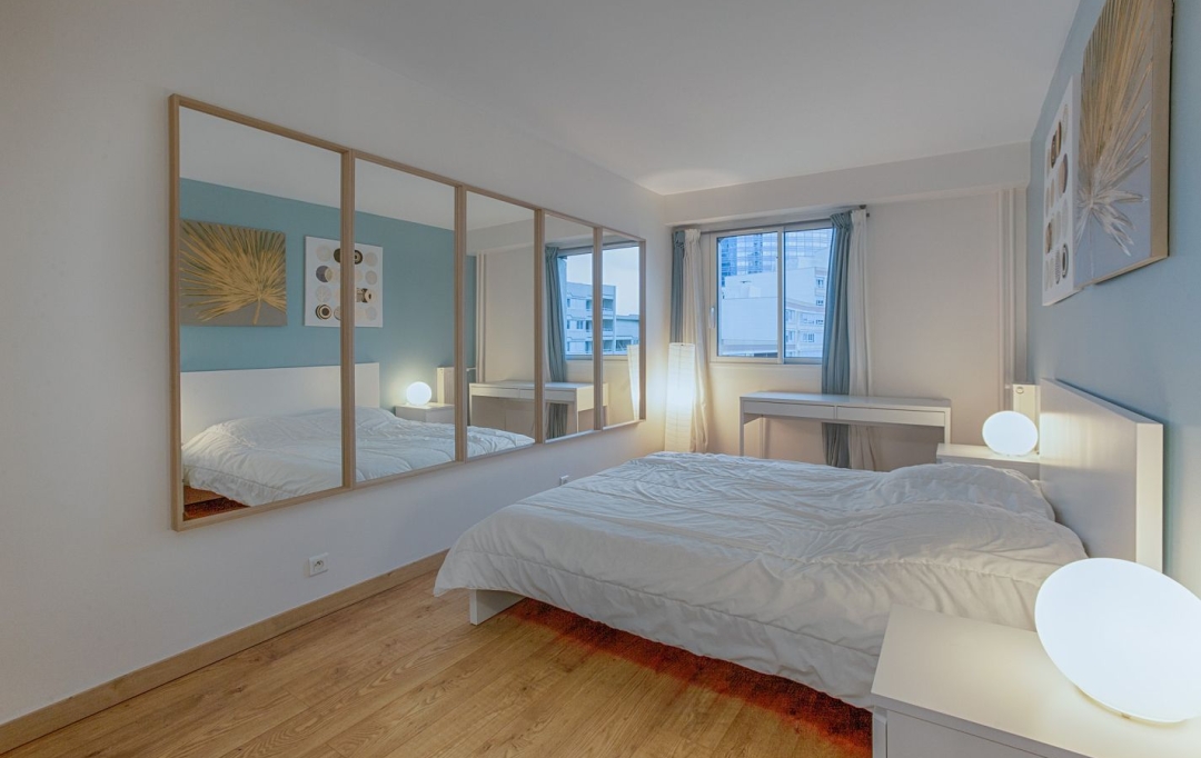 Annonces COURBEVOIE : Appartement | COURBEVOIE (92400) | 55 m2 | 1 600 € 