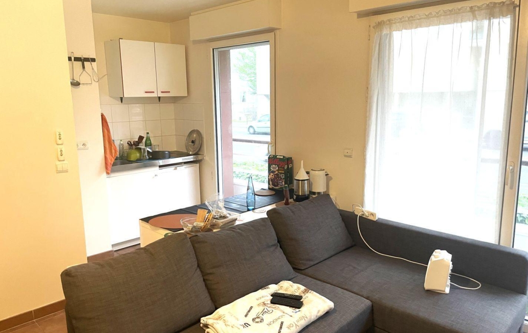 Annonces COURBEVOIE : Appartement | ISSY-LES-MOULINEAUX (92130) | 31 m2 | 1 036 € 