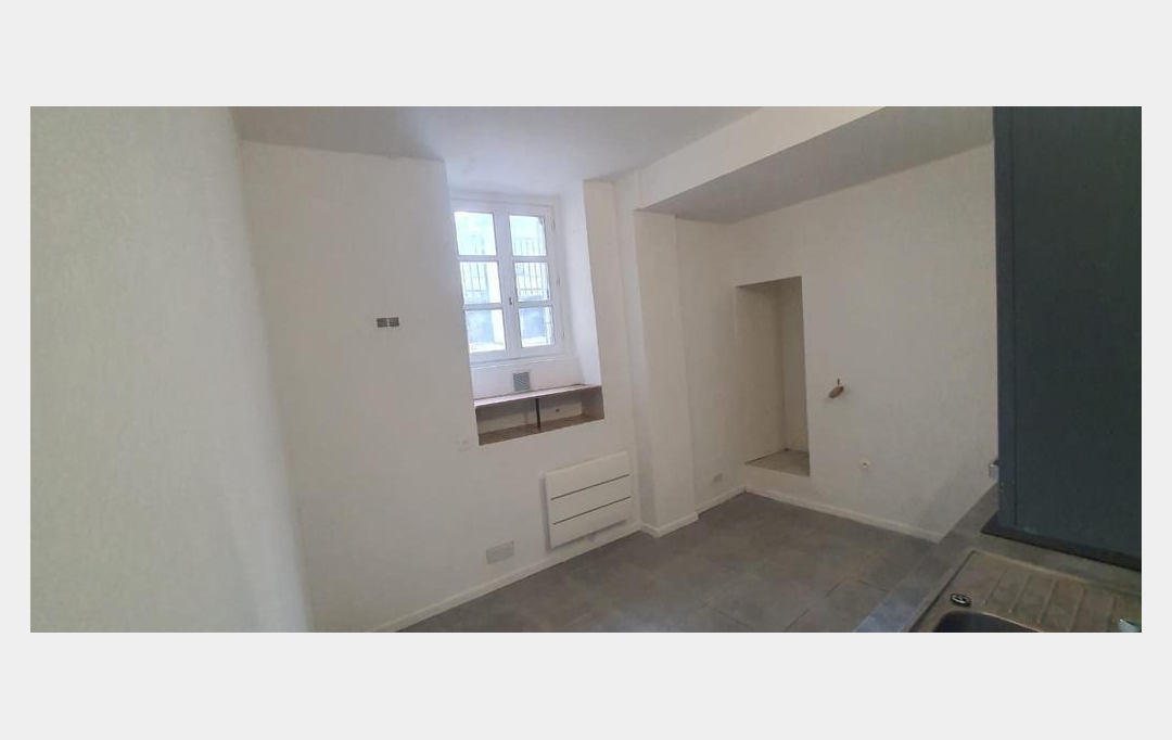 Annonces COURBEVOIE : Apartment | SAINT-MAURICE (94410) | 30 m2 | 149 000 € 