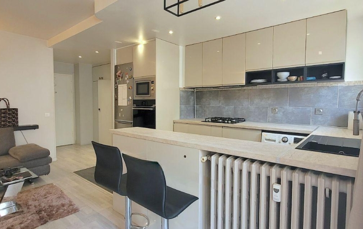  Annonces COURBEVOIE Appartement | PUTEAUX (92800) | 48 m2 | 384 000 € 