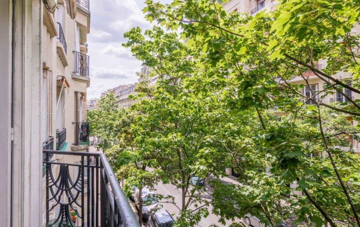  Annonces COURBEVOIE Appartement | PARIS (75016) | 99 m2 | 910 000 € 